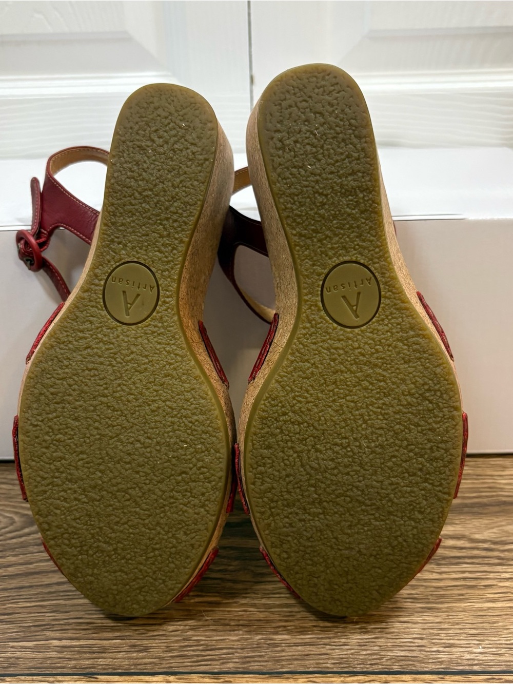 Clarks Artisan Red Leather Cork Wedge Slingback Sandals Buckle 6M - Picture 10 of 10